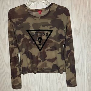Guess ? Sheer Camo Logo Long sleeve lightweight top size medium (runs small)